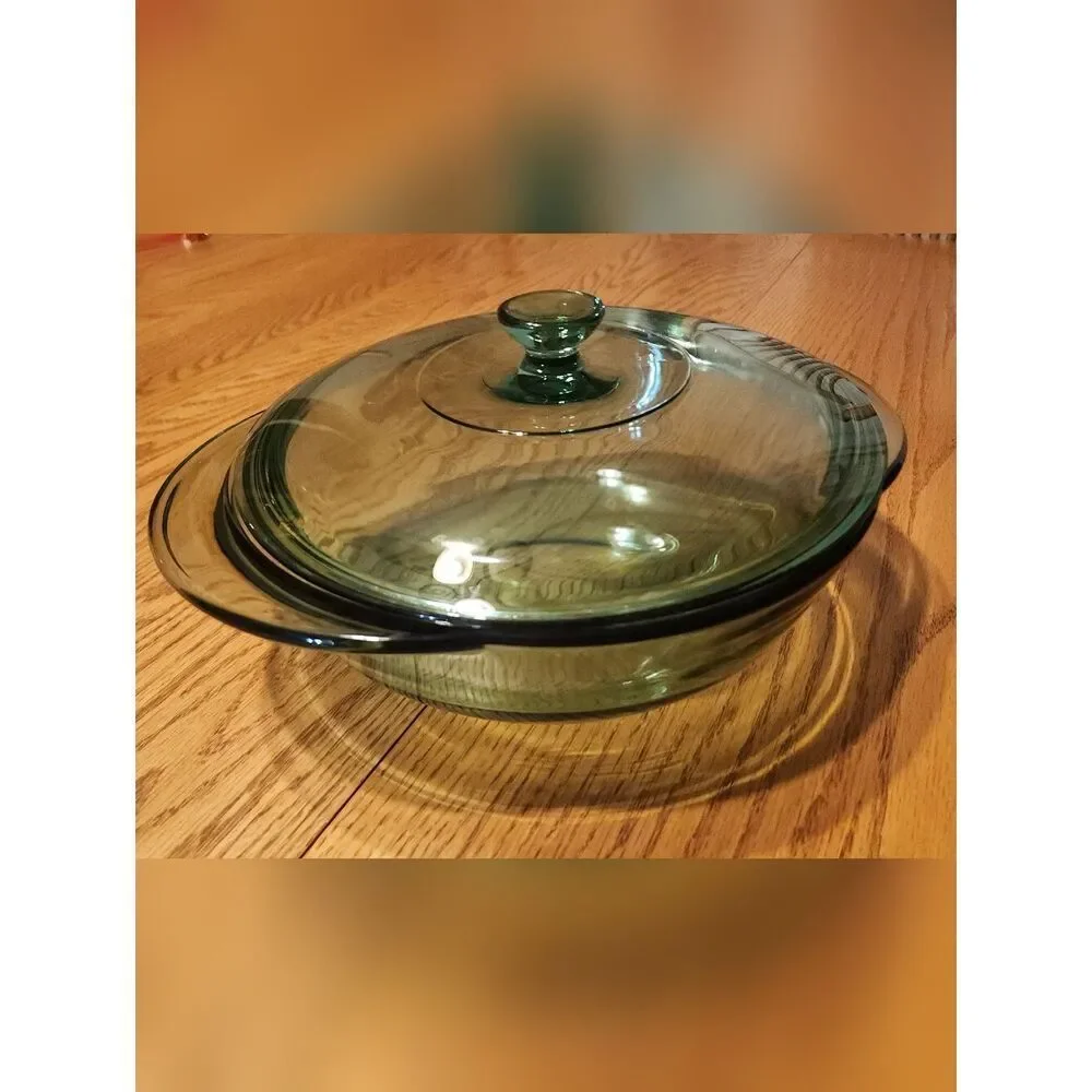 Anchor Hocking Green Glass Round Casserole Dish with Lid - 2 Qt, 2 L